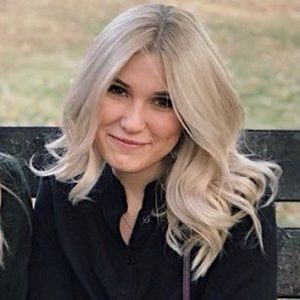 Meet your Posher, Alissa